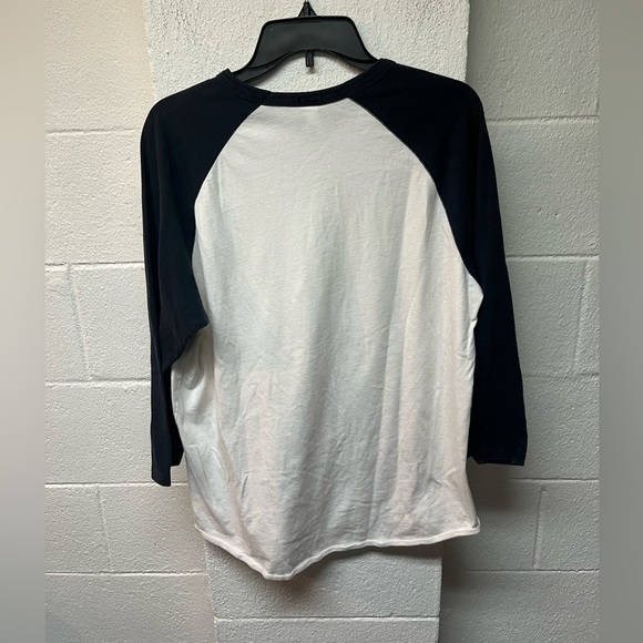 GAP Long Sleeve Raglan Tee - White and Navy. Large - Picture 3 of 3
